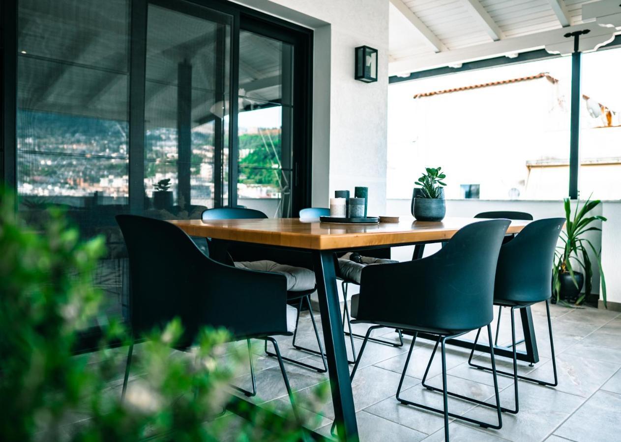 Novi'S Luxury Apartment 1 Gjirokastër المظهر الخارجي الصورة